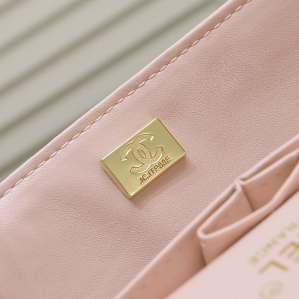 シャネルバッグ全体デザイン